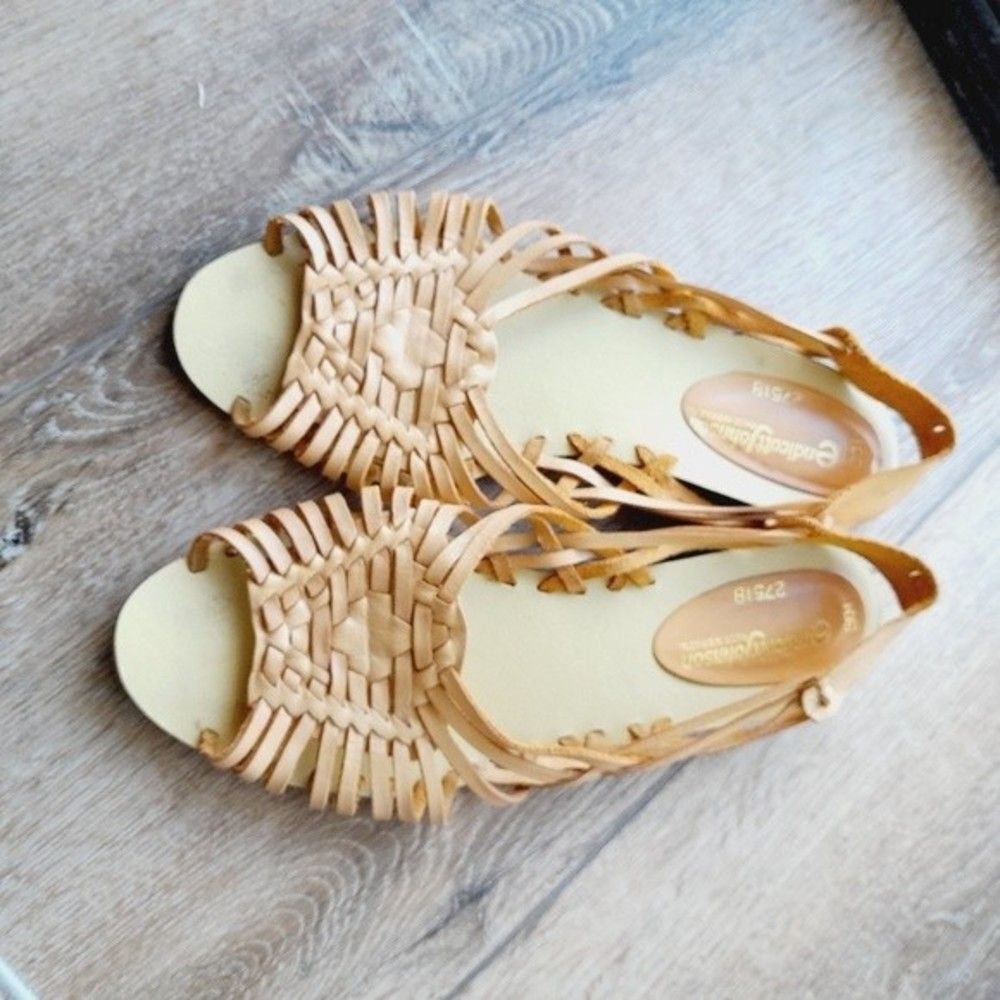 ENDICOTT JOHNSON Huarache Sandals Leather Boho Beachy sz: 10B